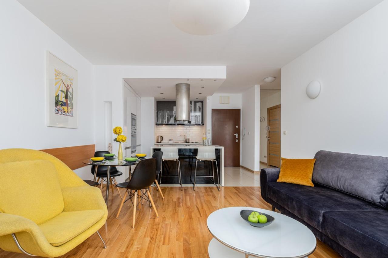 Modern Apartments With Free Parking Spot คราคูฟ ภายนอก รูปภาพ